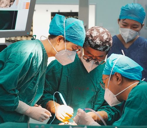 上海市高端医疗装备创新中心眼病诊疗中心成立,推进眼科手术机器人研发